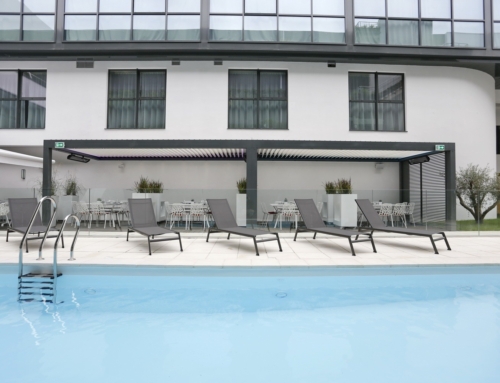 Pose d’une pergola à l’hôtel Holiday Inn Dijon