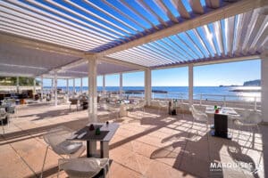Les meilleurs matériaux pour une pergola bioclimatique